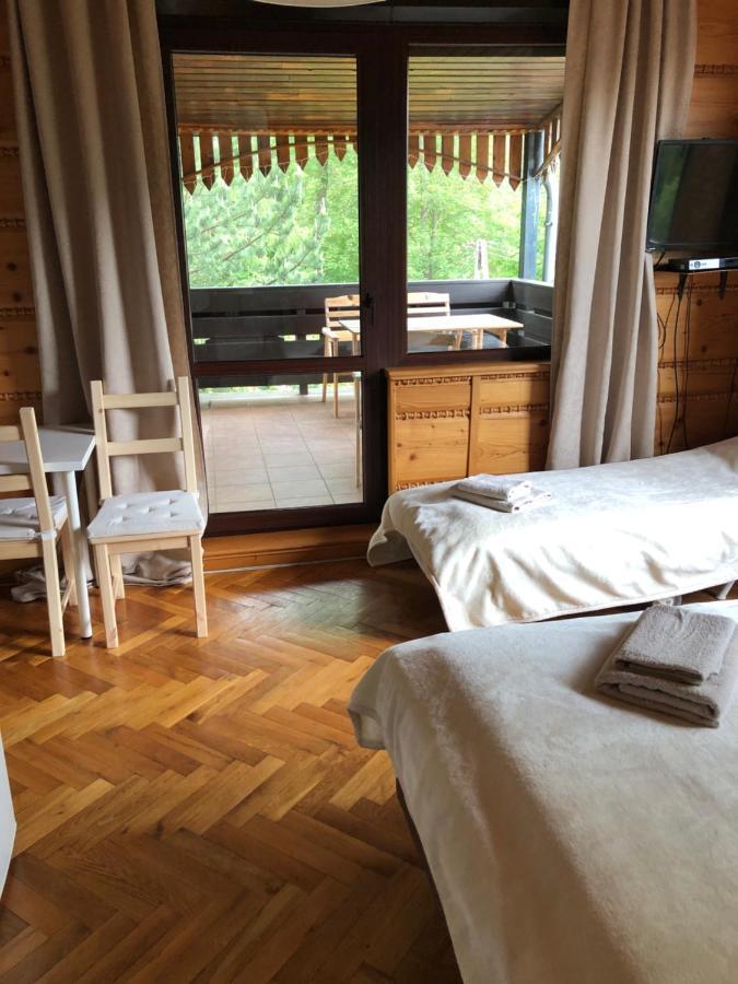Poncyljuszowka Apartment ชเจอร์ค ภายนอก รูปภาพ