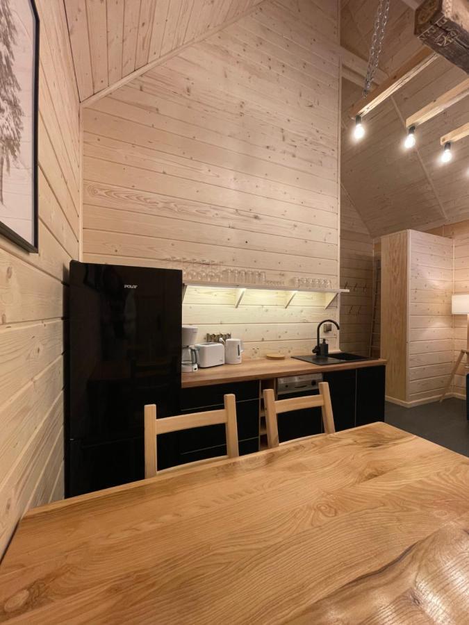 Poncyljuszowka Apartment ชเจอร์ค ภายนอก รูปภาพ
