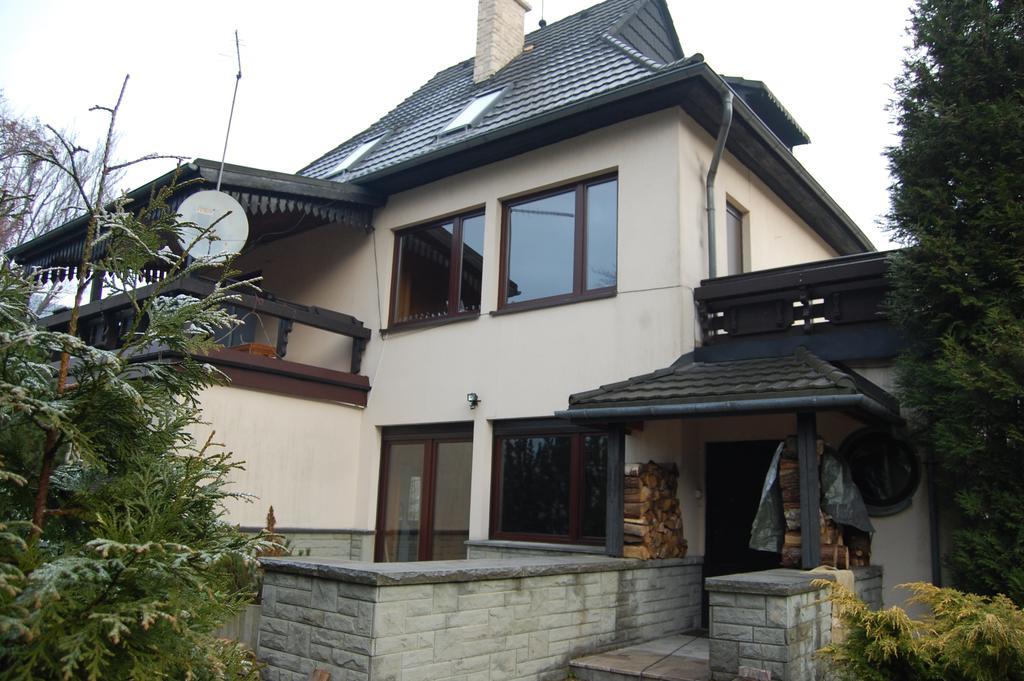 Poncyljuszowka Apartment ชเจอร์ค ภายนอก รูปภาพ