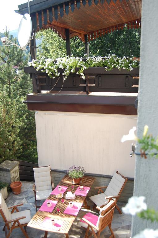 Poncyljuszowka Apartment ชเจอร์ค ภายนอก รูปภาพ